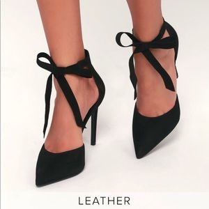 Steve Madden Heart Nubuck Leather Lace Up Heels